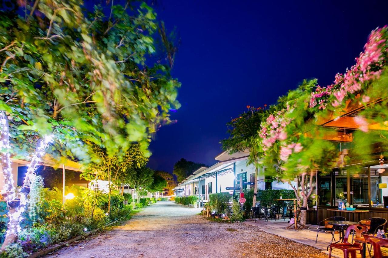 Numhom Resort Ban Nong Chum Saeng Exteriér fotografie