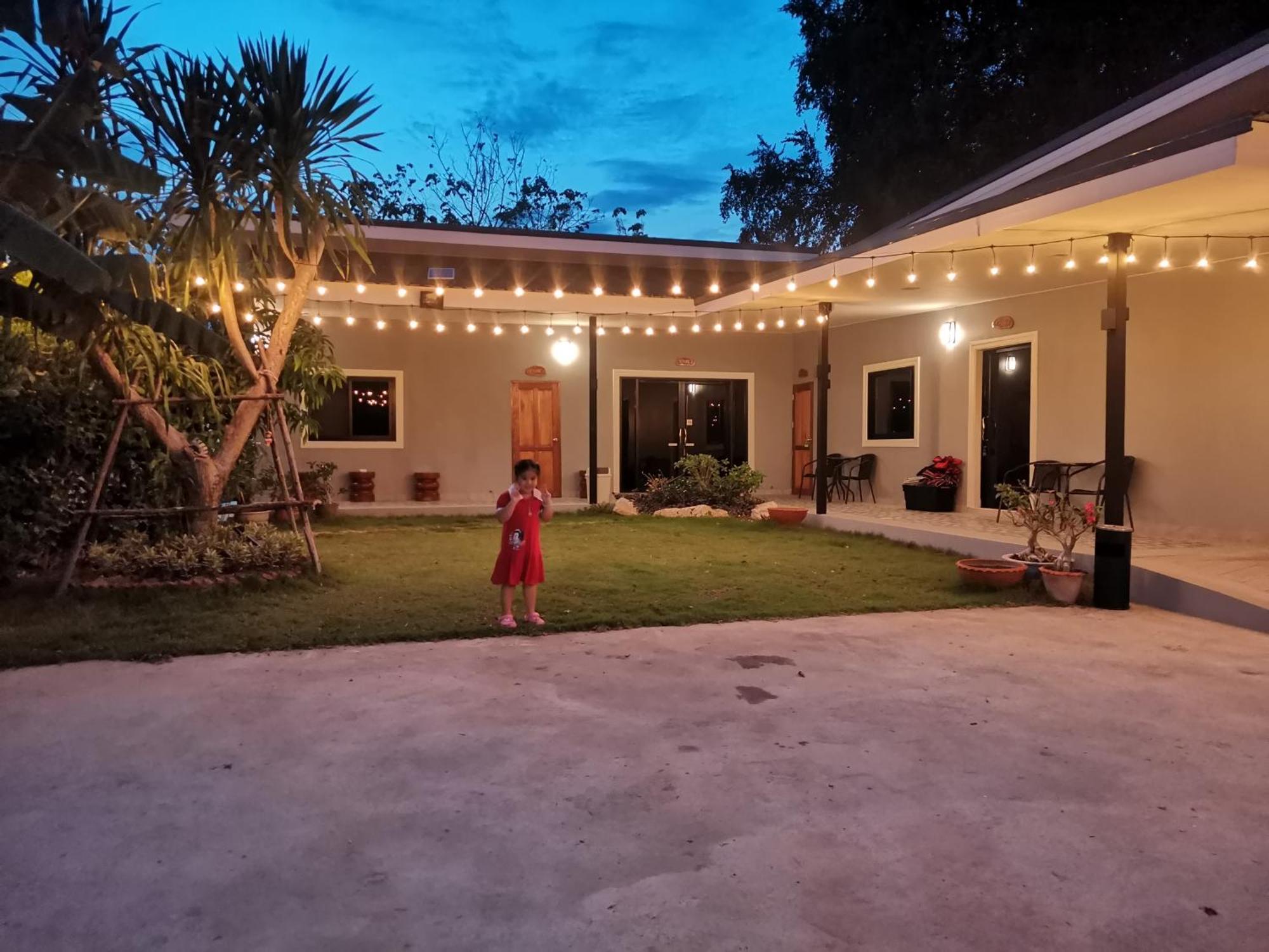 Numhom Resort Ban Nong Chum Saeng Exteriér fotografie